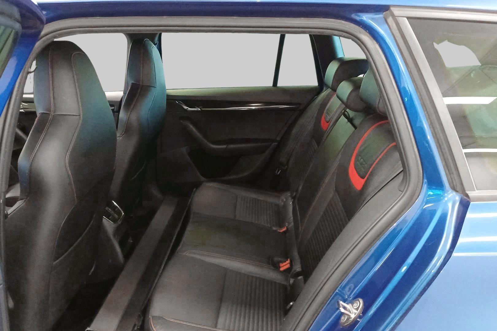 SKODA Octavia 10