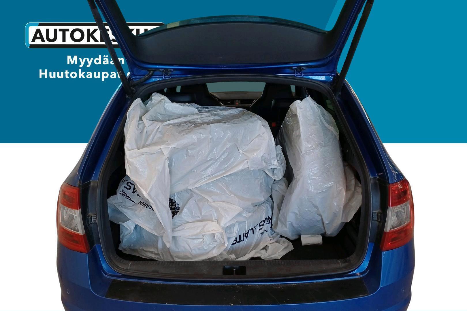 SKODA Octavia 12