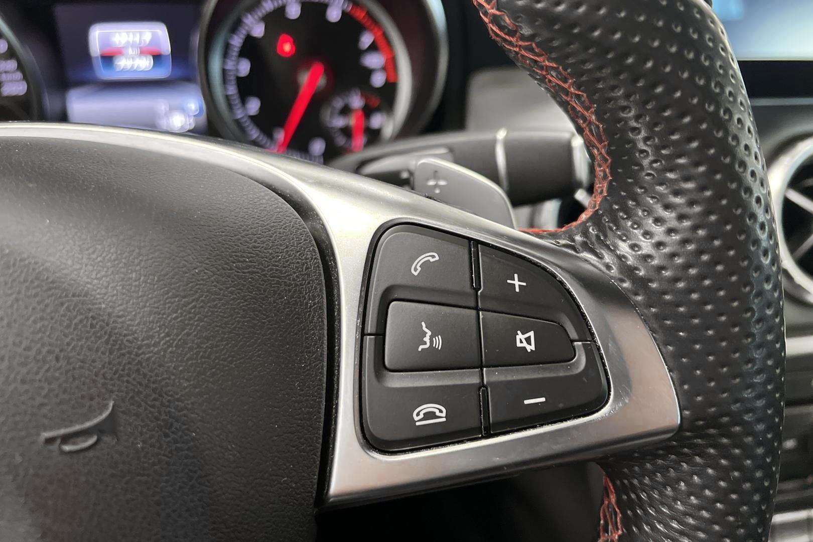 MERCEDES-BENZ CLA 2018