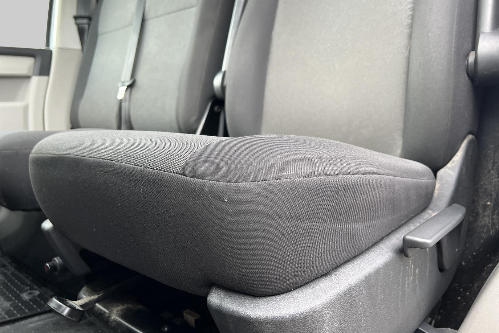 VOLKSWAGEN Transporter 2018