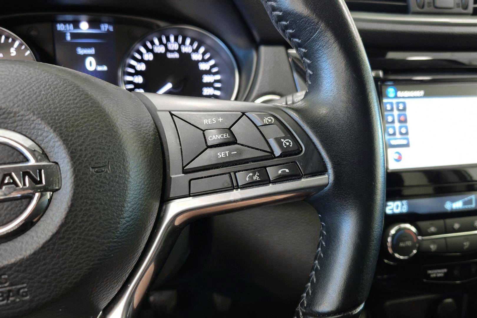 NISSAN Qashqai 2018