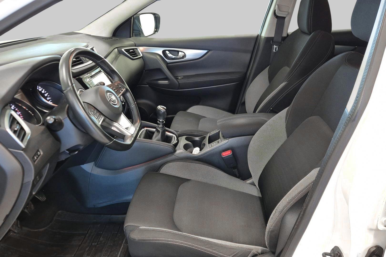 NISSAN Qashqai 2018