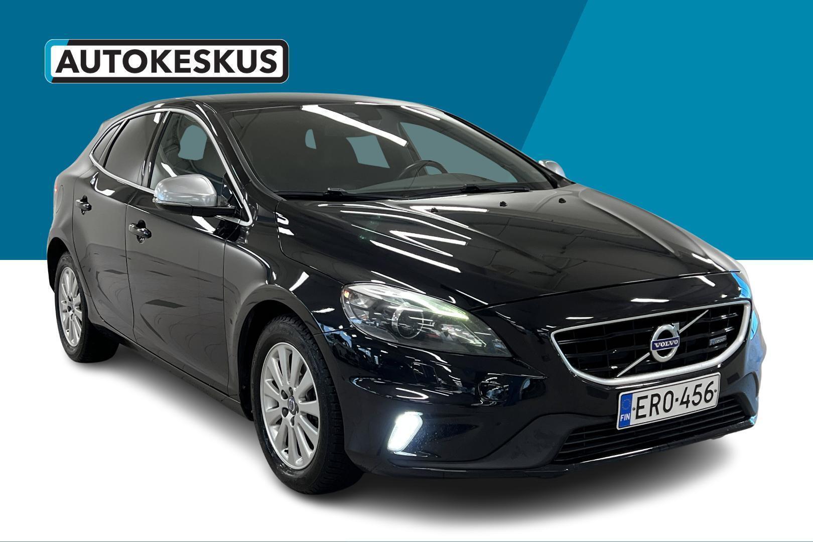 VOLVO V40 2013
