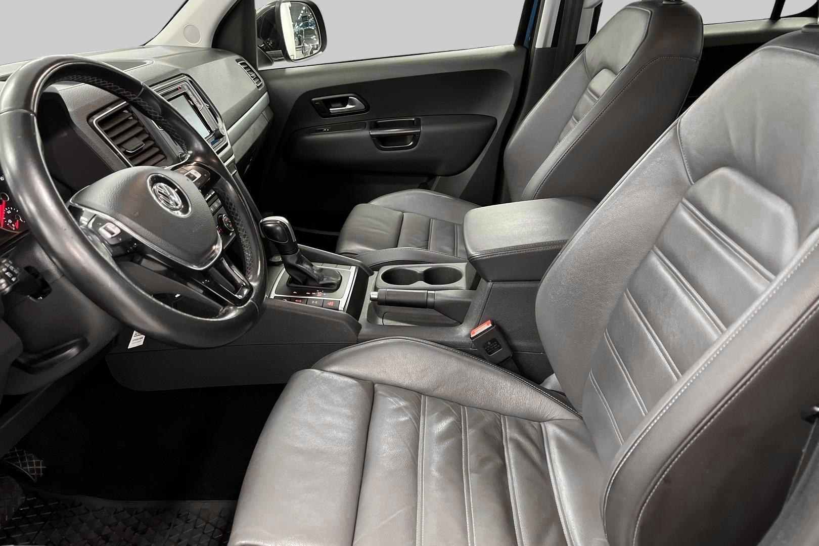 VOLKSWAGEN Amarok 2020