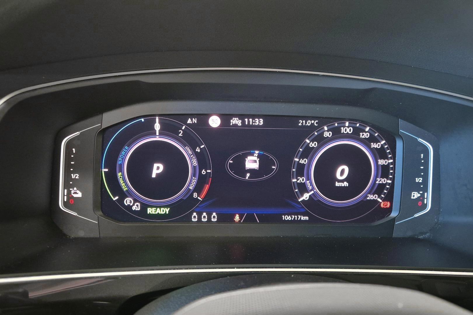 VOLKSWAGEN Tiguan 14