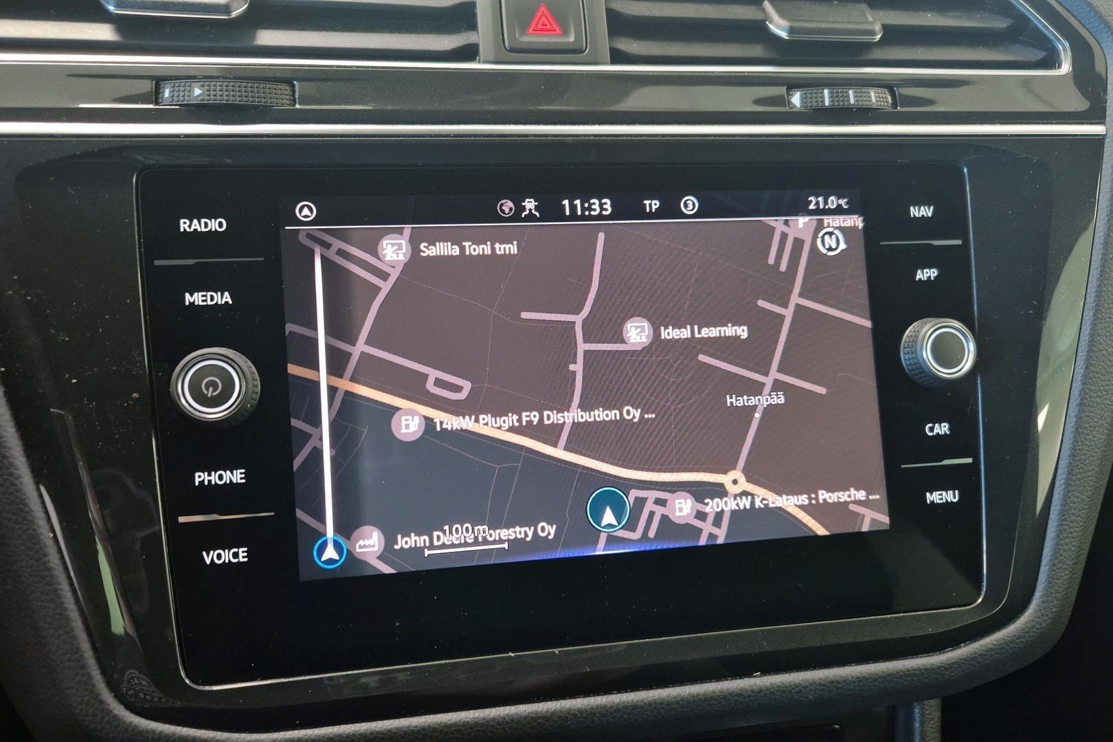 VOLKSWAGEN Tiguan 15