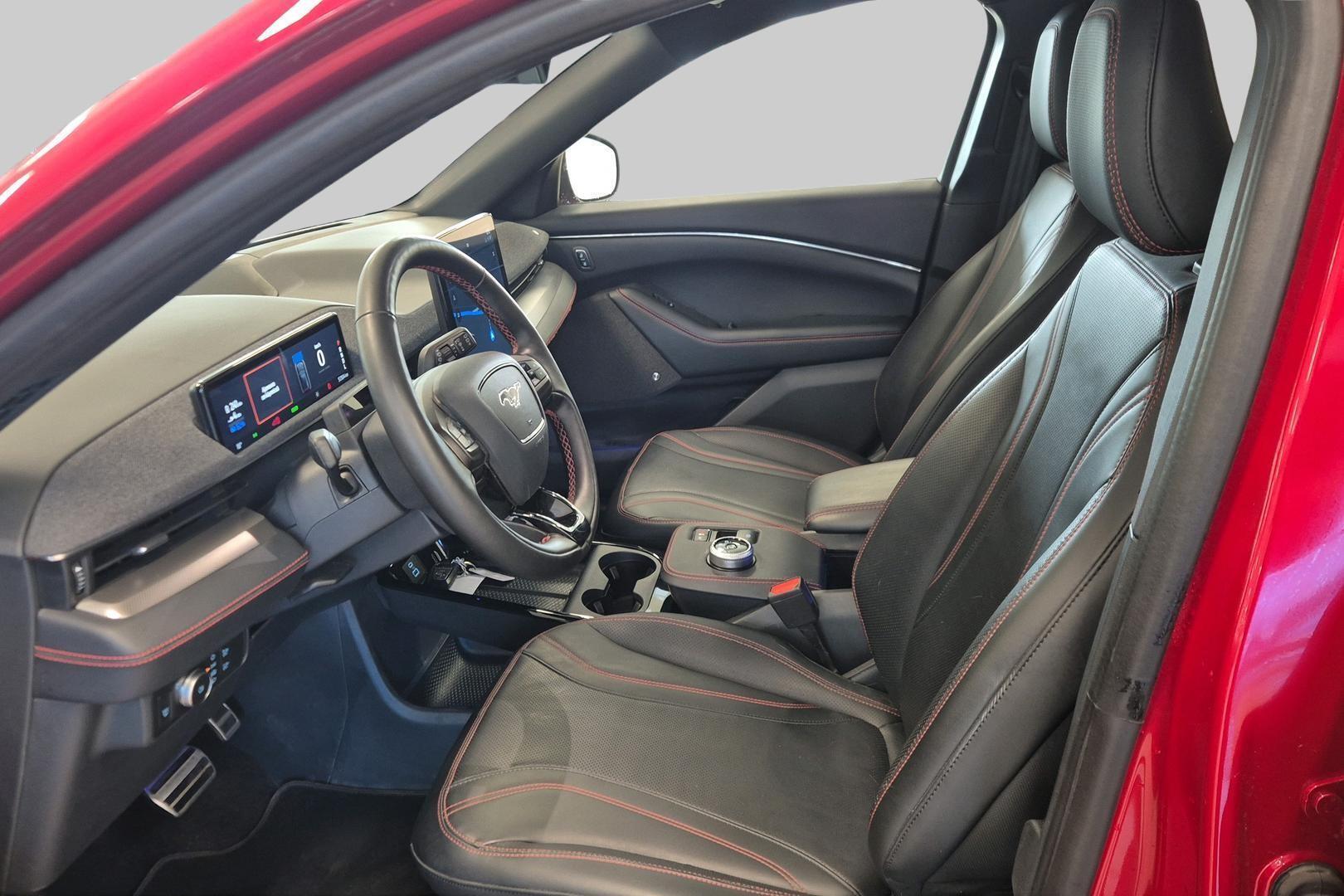 FORD Mustang Mach-E 2021