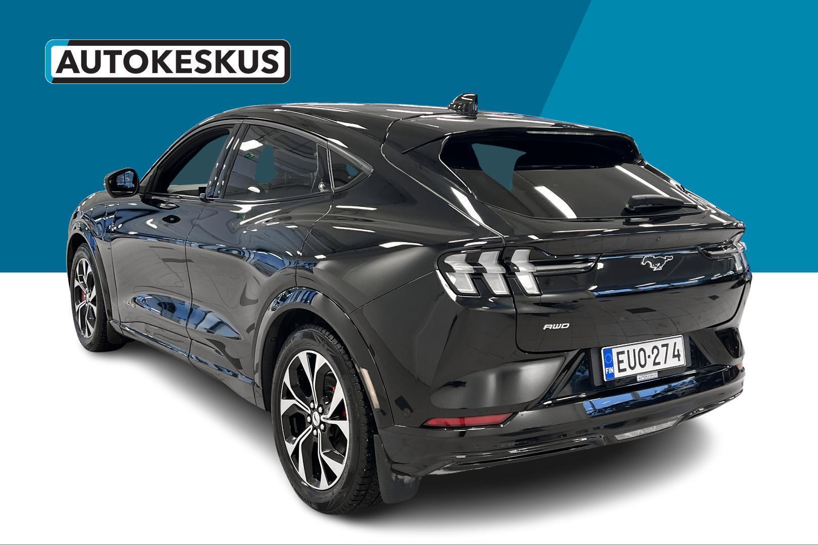 FORD Mustang Mach-E 2022