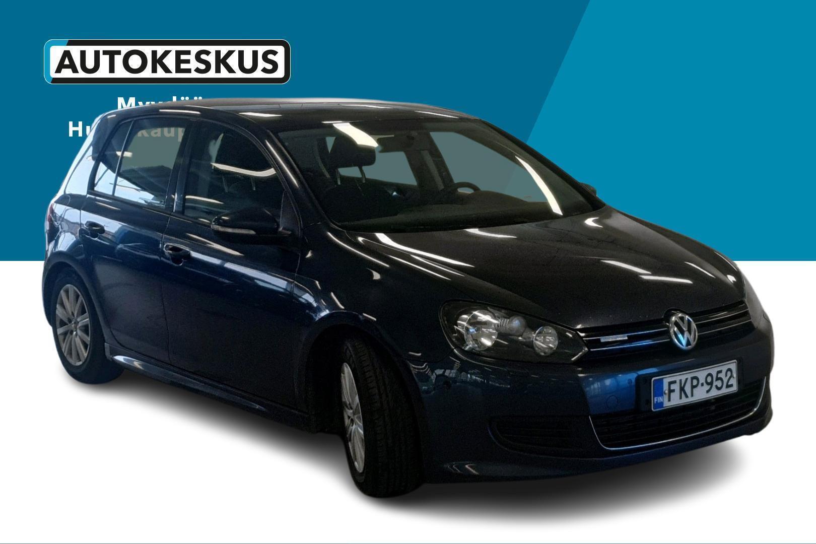 VOLKSWAGEN Golf 2012