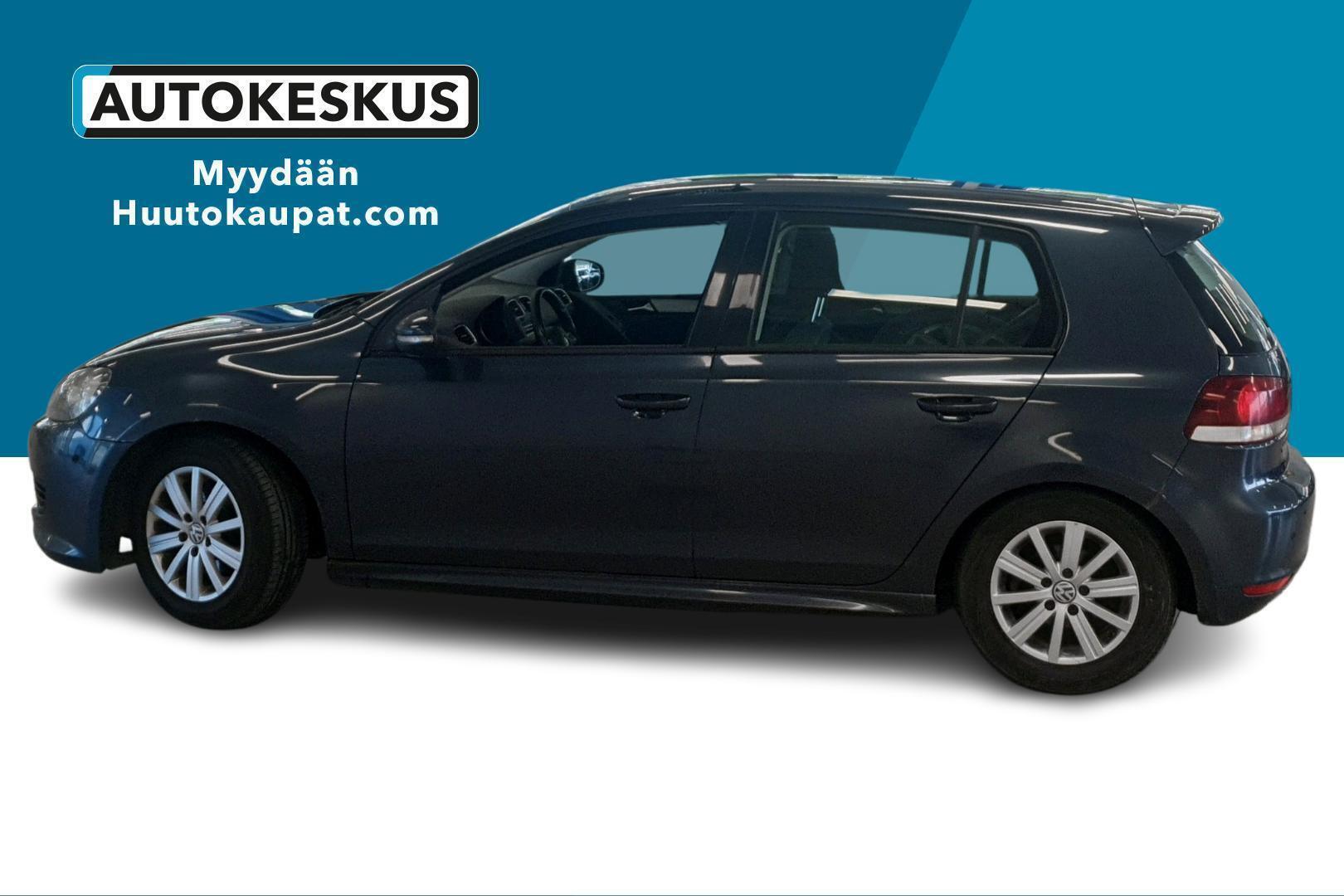 VOLKSWAGEN Golf 2012