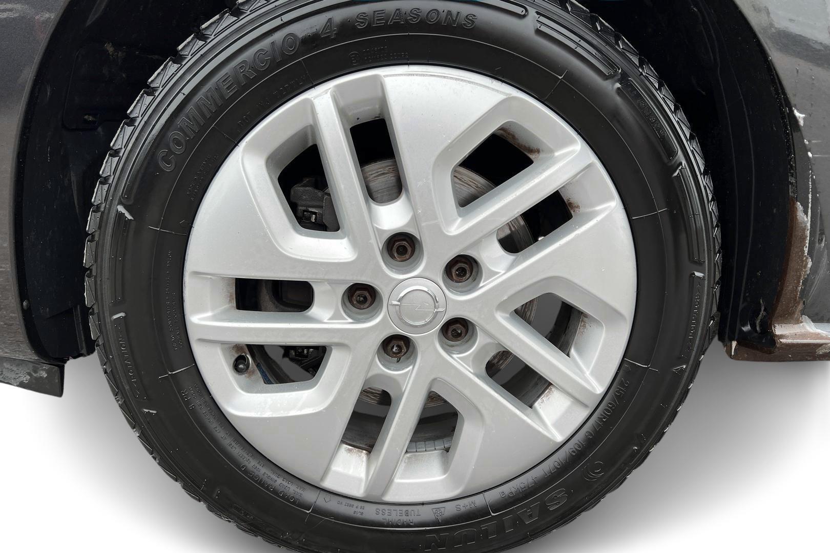 OPEL Vivaro 2016
