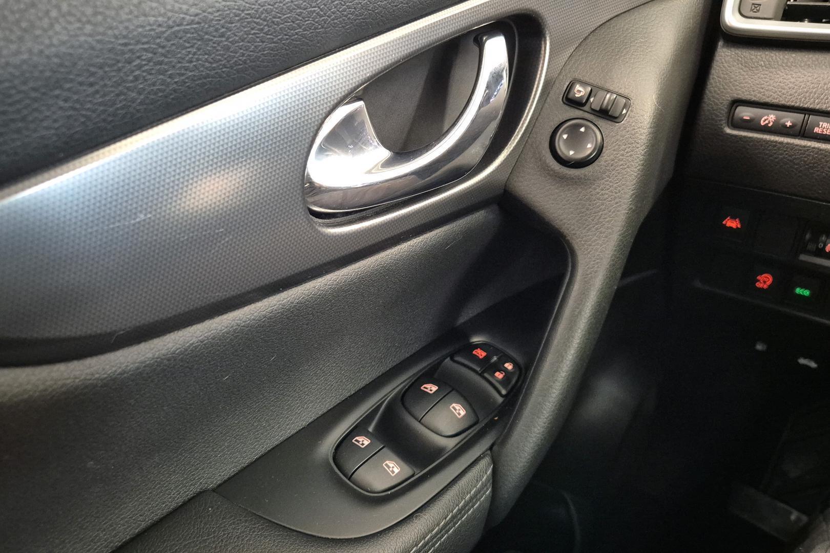 NISSAN Qashqai 2019