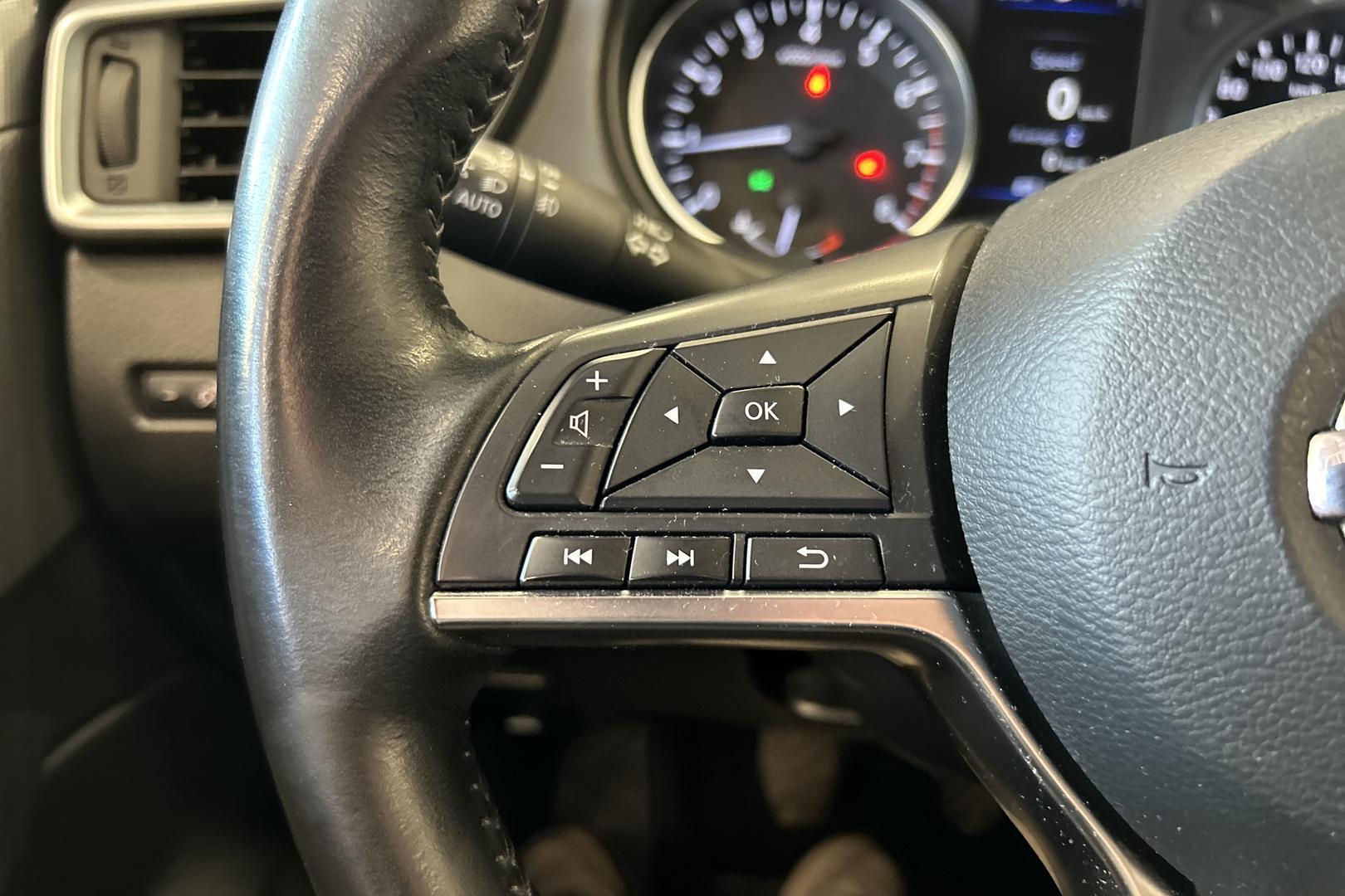 NISSAN Qashqai 2020