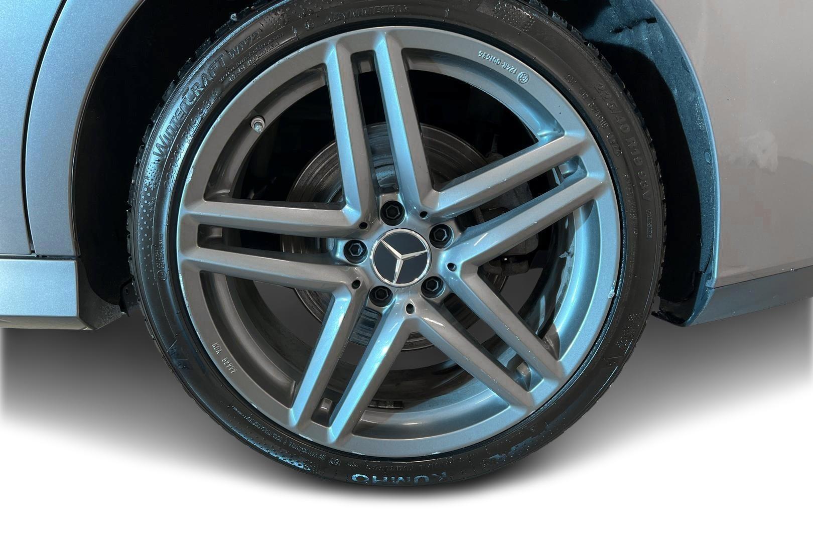 MERCEDES-BENZ CLA 2021