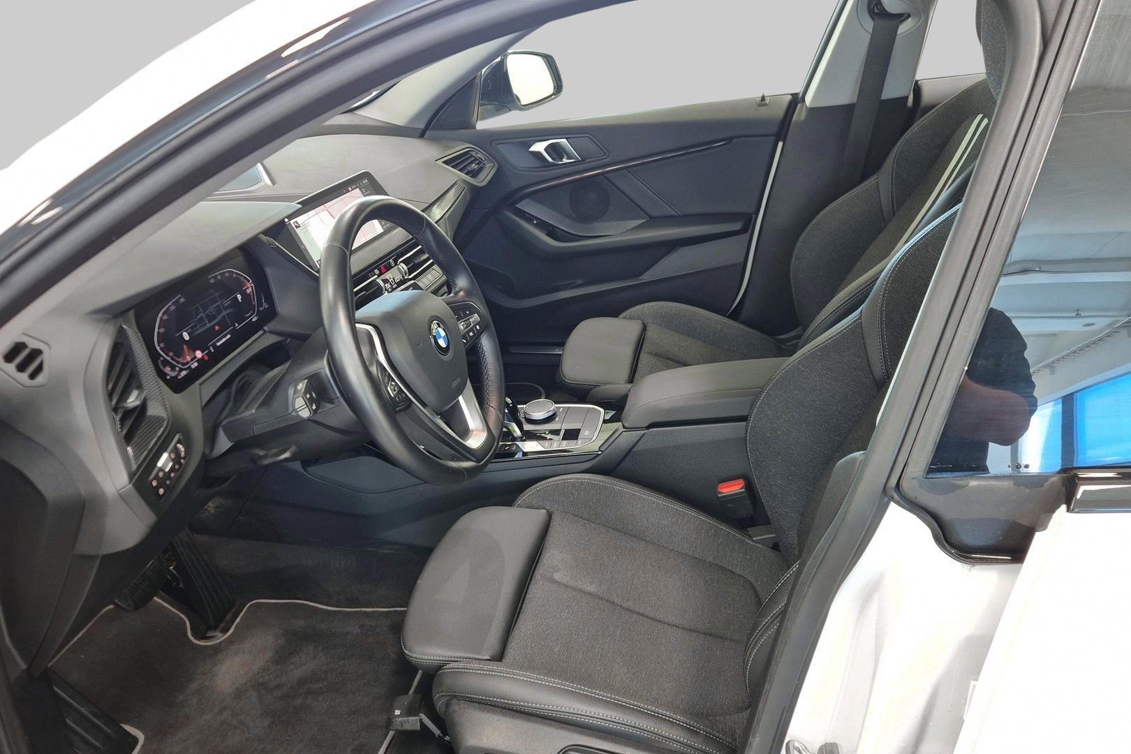 BMW 2-sarja 2023