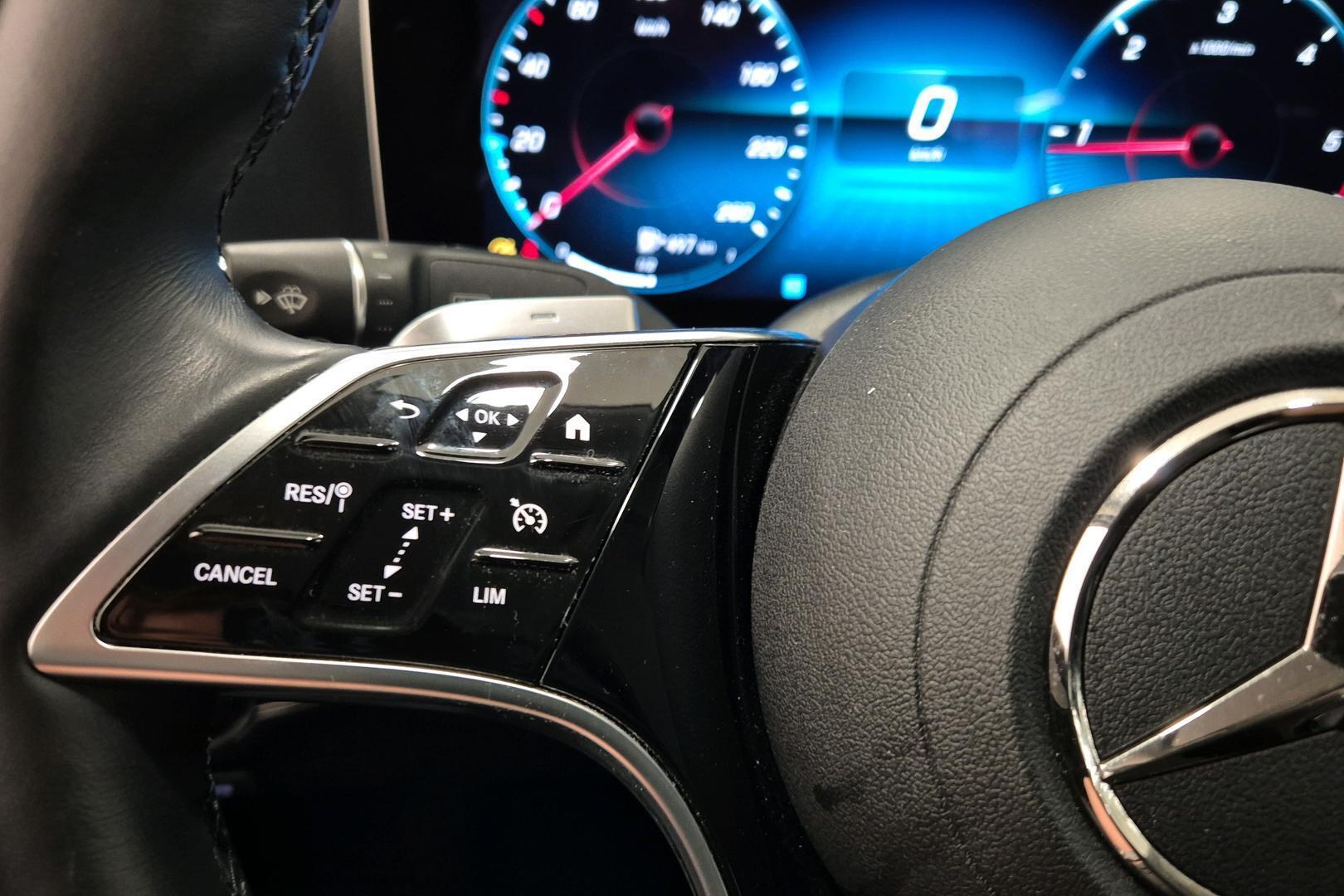 MERCEDES-BENZ E 2022