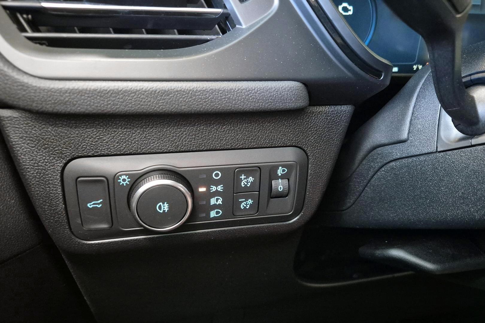 FORD Kuga 2026