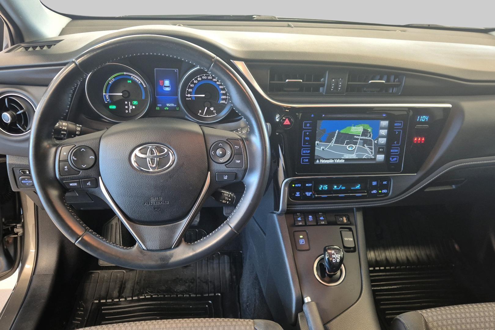 TOYOTA Auris 2018
