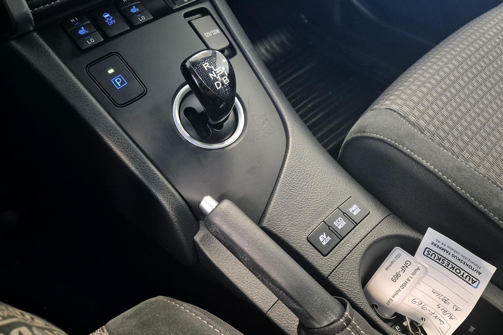TOYOTA Auris 2018