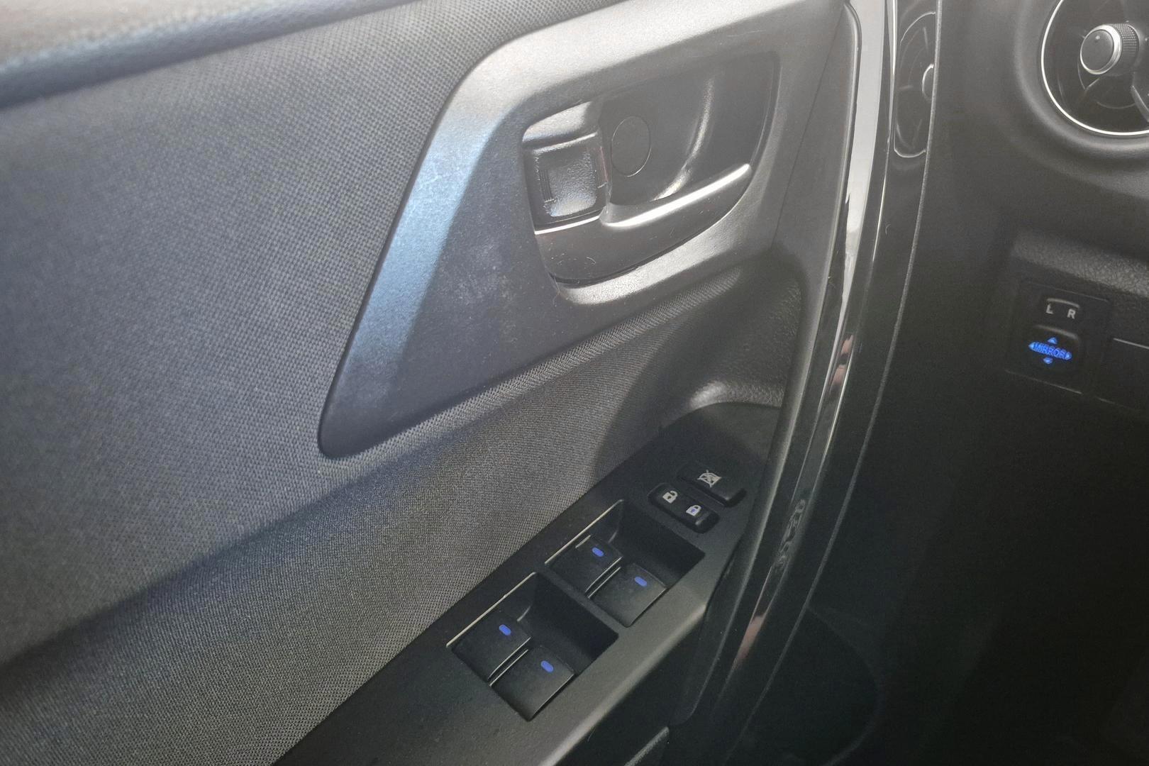 TOYOTA Auris 2018