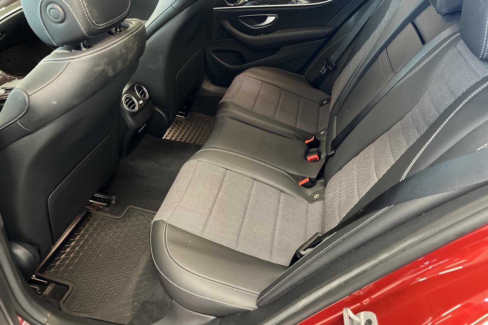 MERCEDES-BENZ E 2022