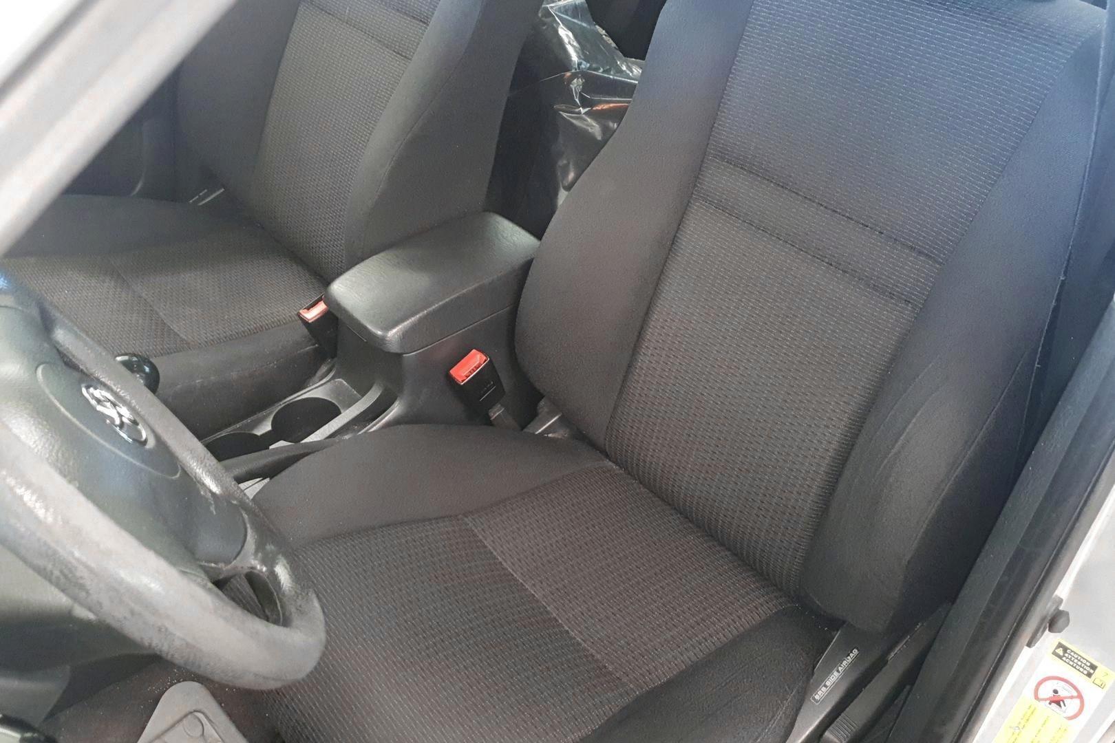 TOYOTA Corolla 2006