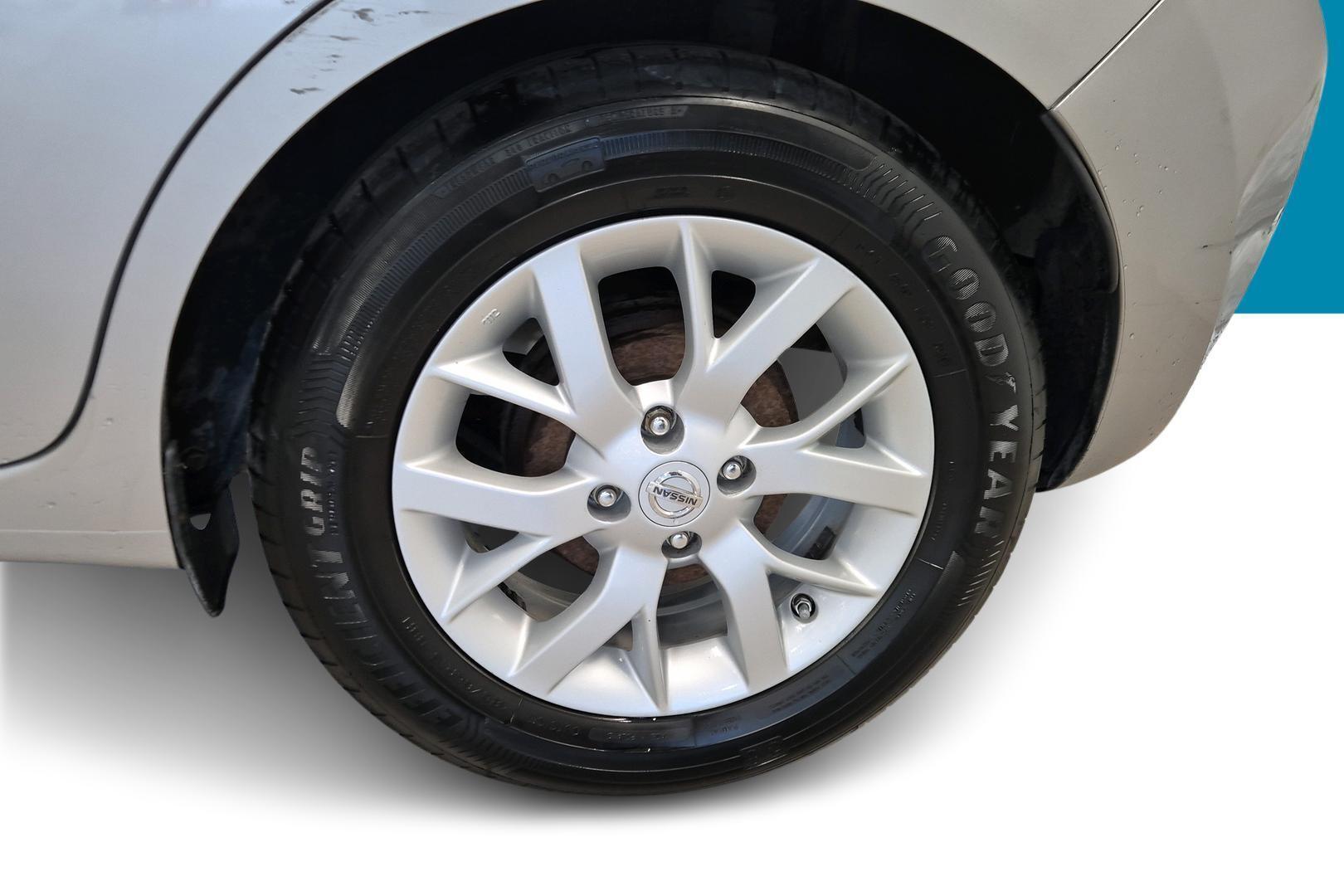 NISSAN Note 2014