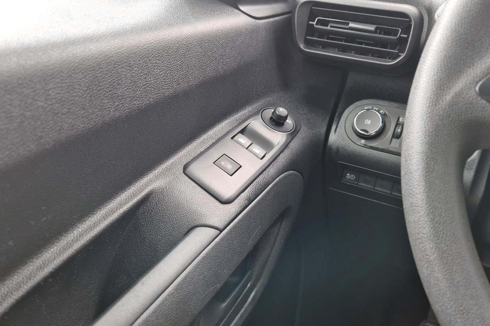 OPEL Combo 2020