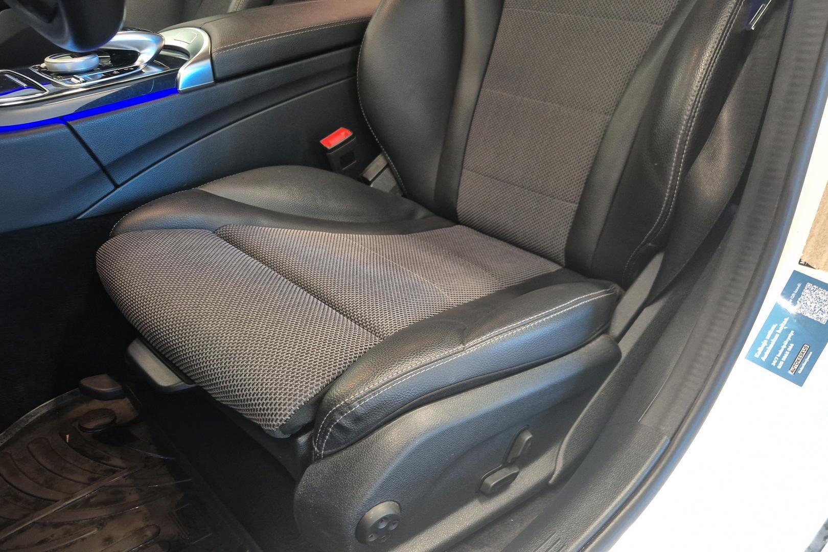 MERCEDES-BENZ C 2020