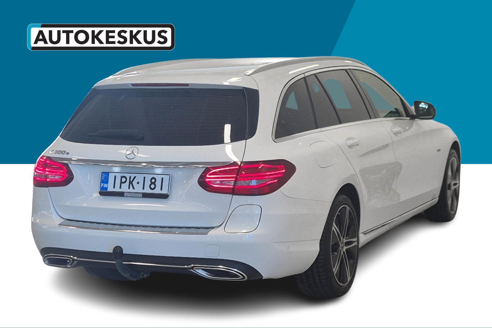 MERCEDES-BENZ C 2020
