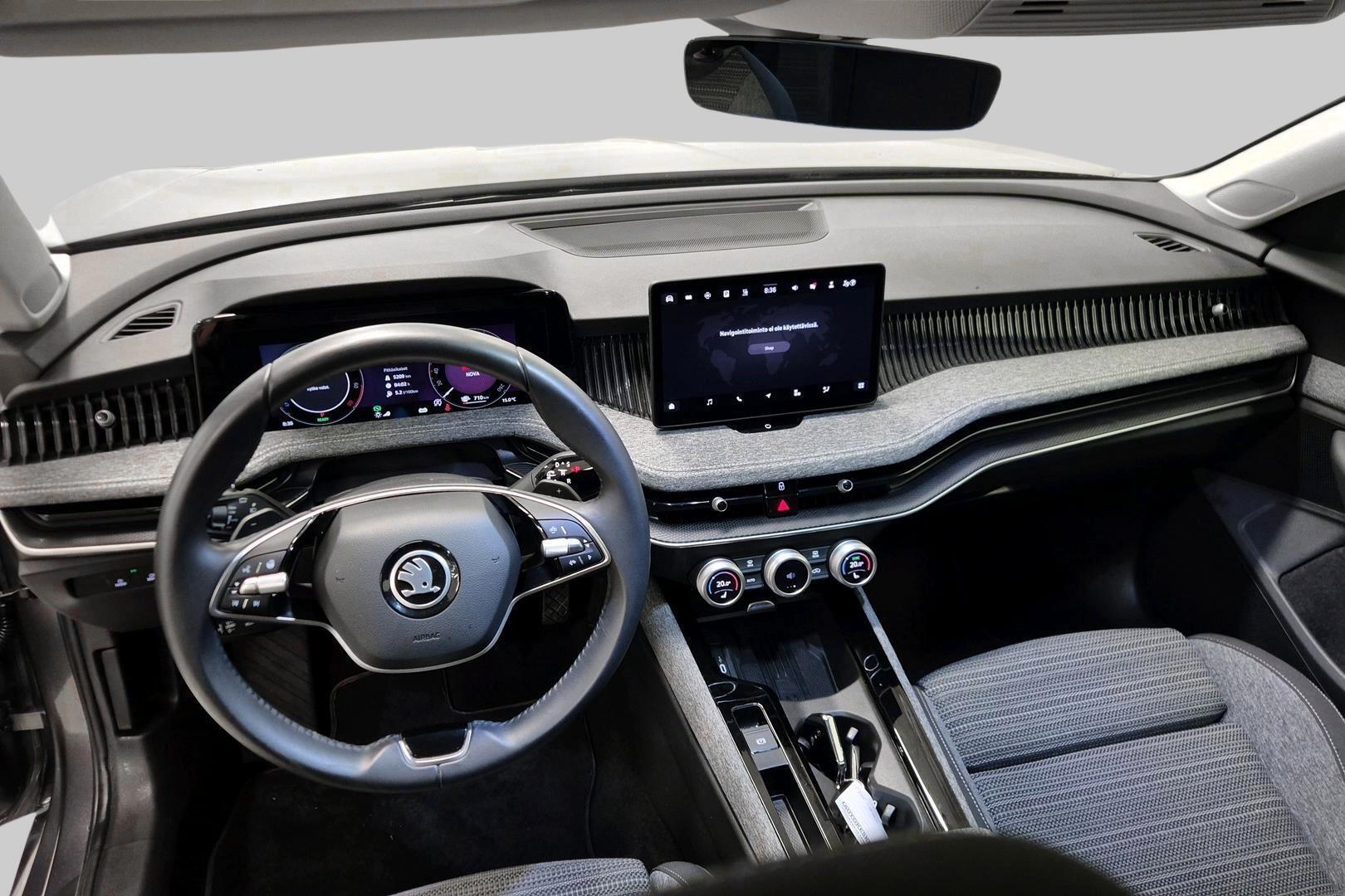 SKODA Superb 11