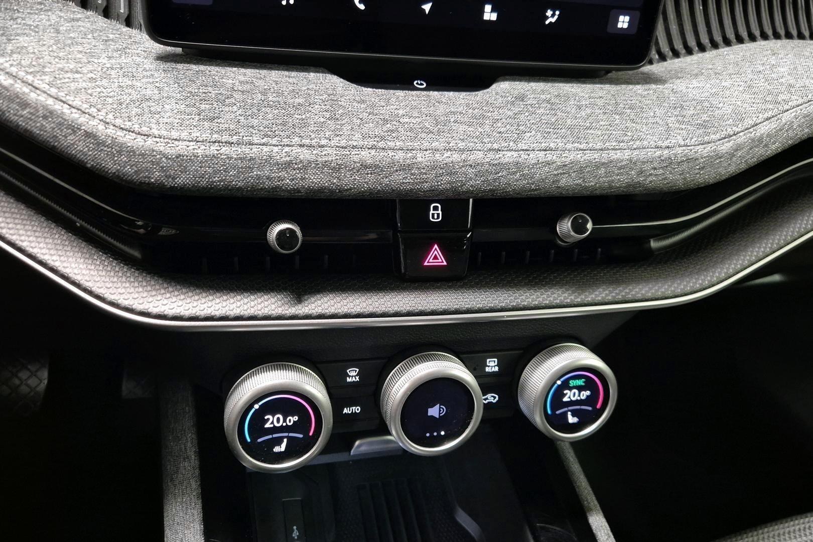 SKODA Superb 16