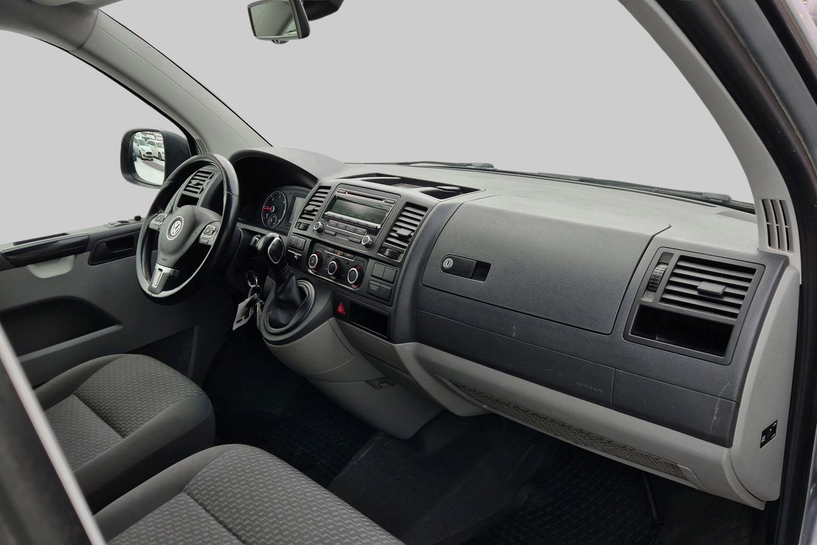 VOLKSWAGEN Transporter 2014