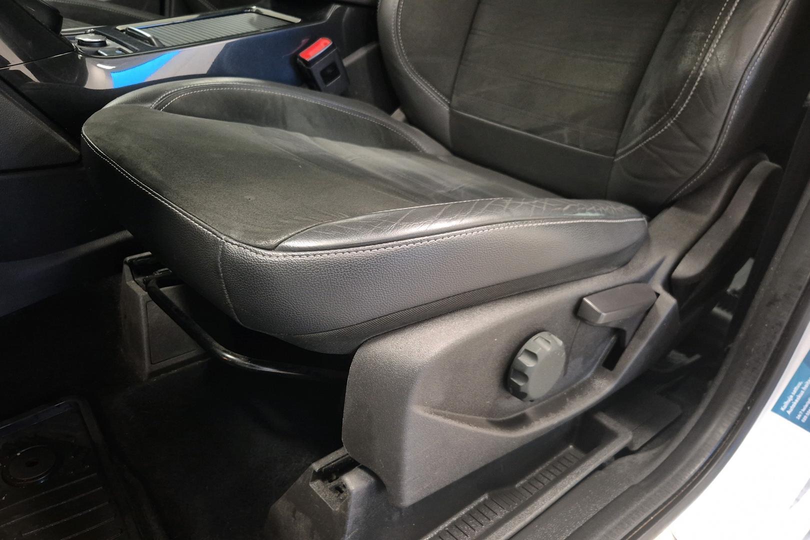 FORD Kuga 22