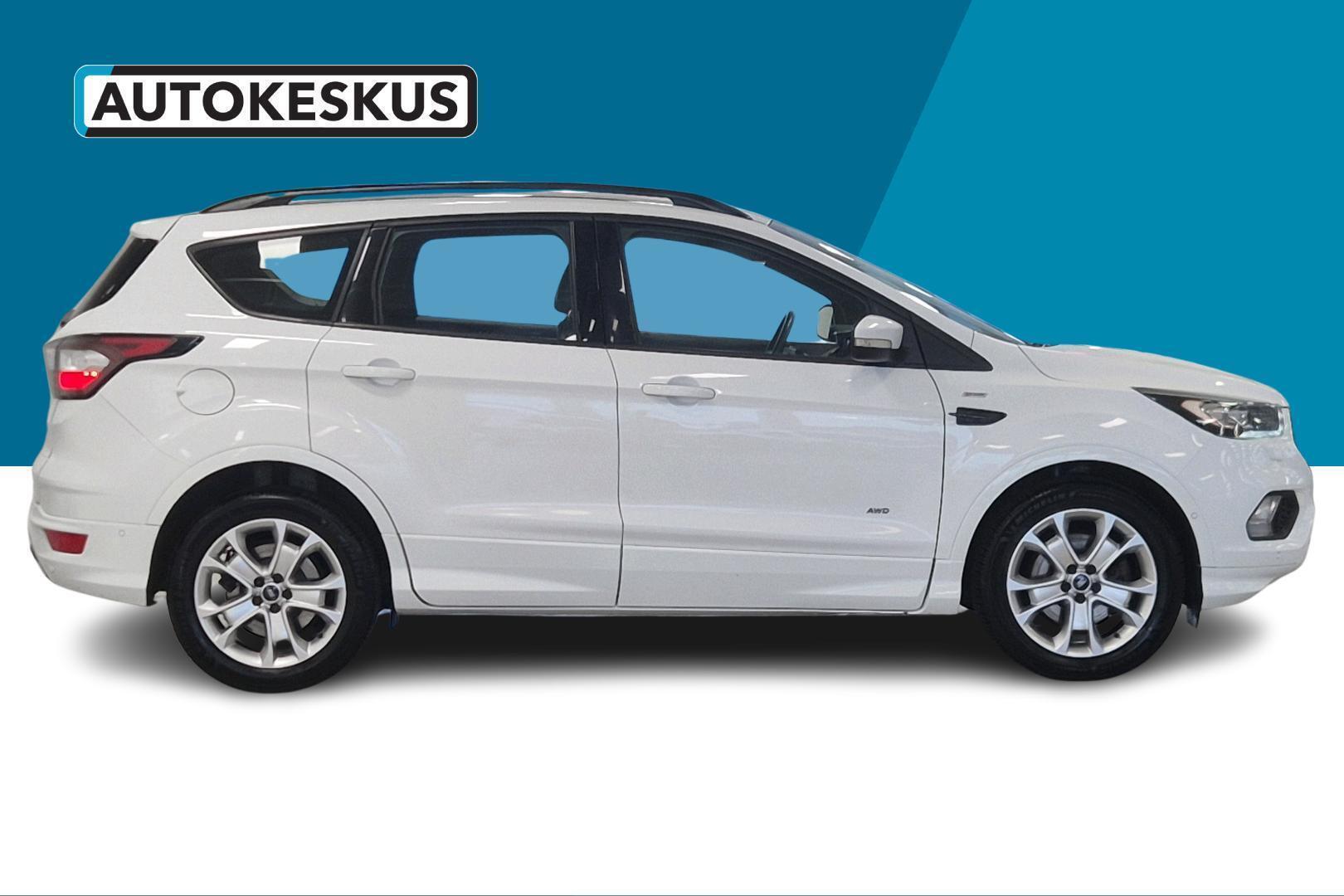 FORD Kuga 4