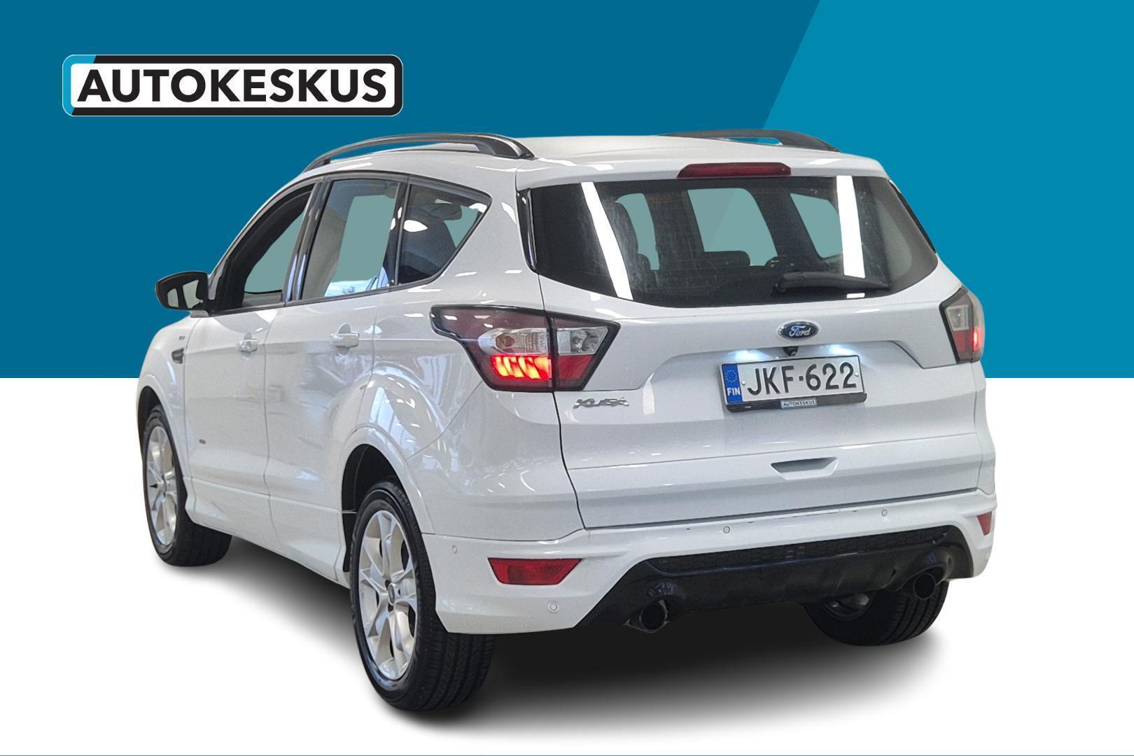 FORD Kuga 7