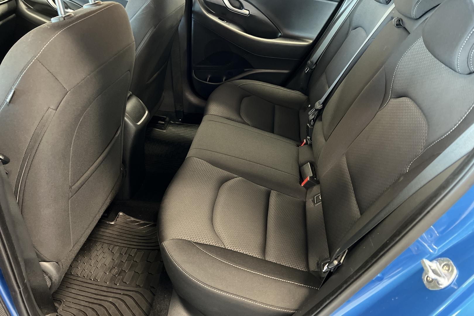 HYUNDAI i30 Fastback 2018