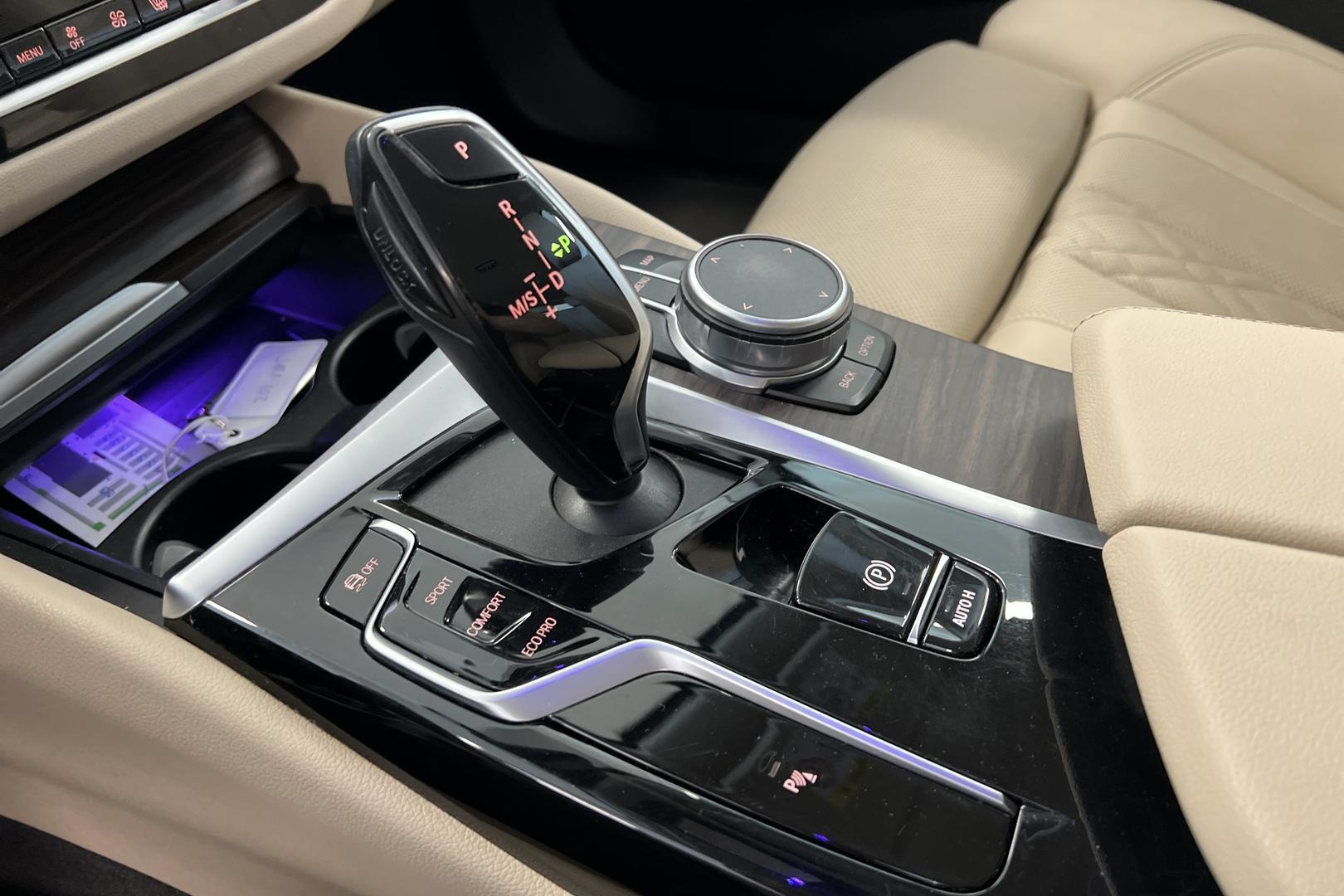 BMW 5-sarja 2021