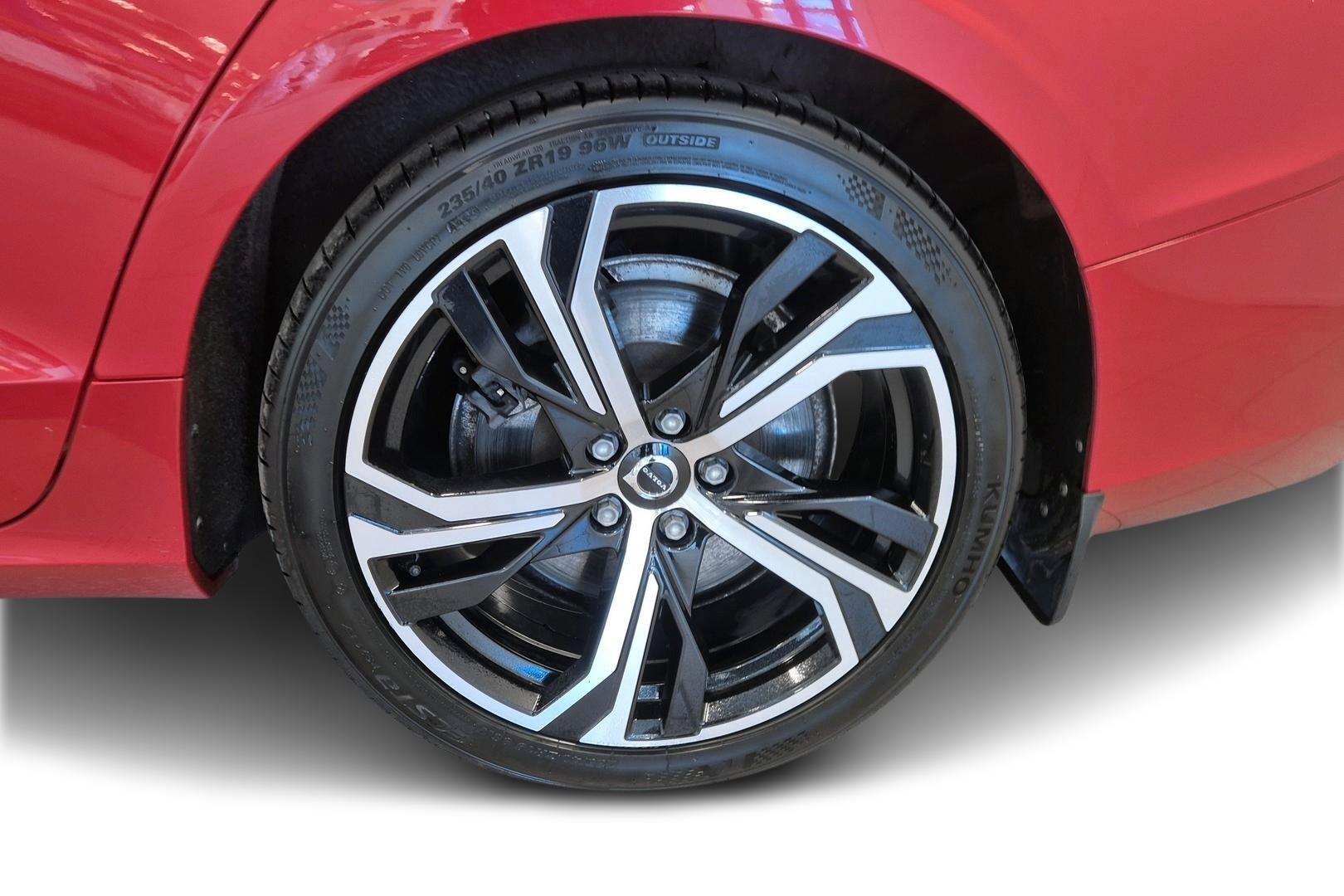 VOLVO S60 2022