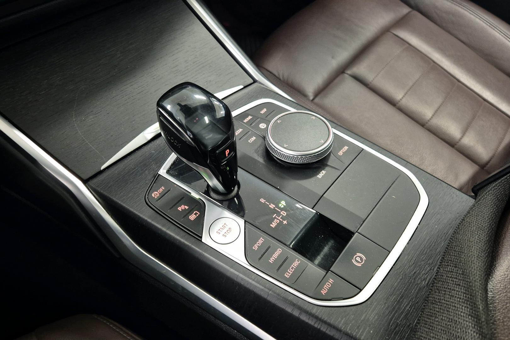 BMW 3-sarja 2021