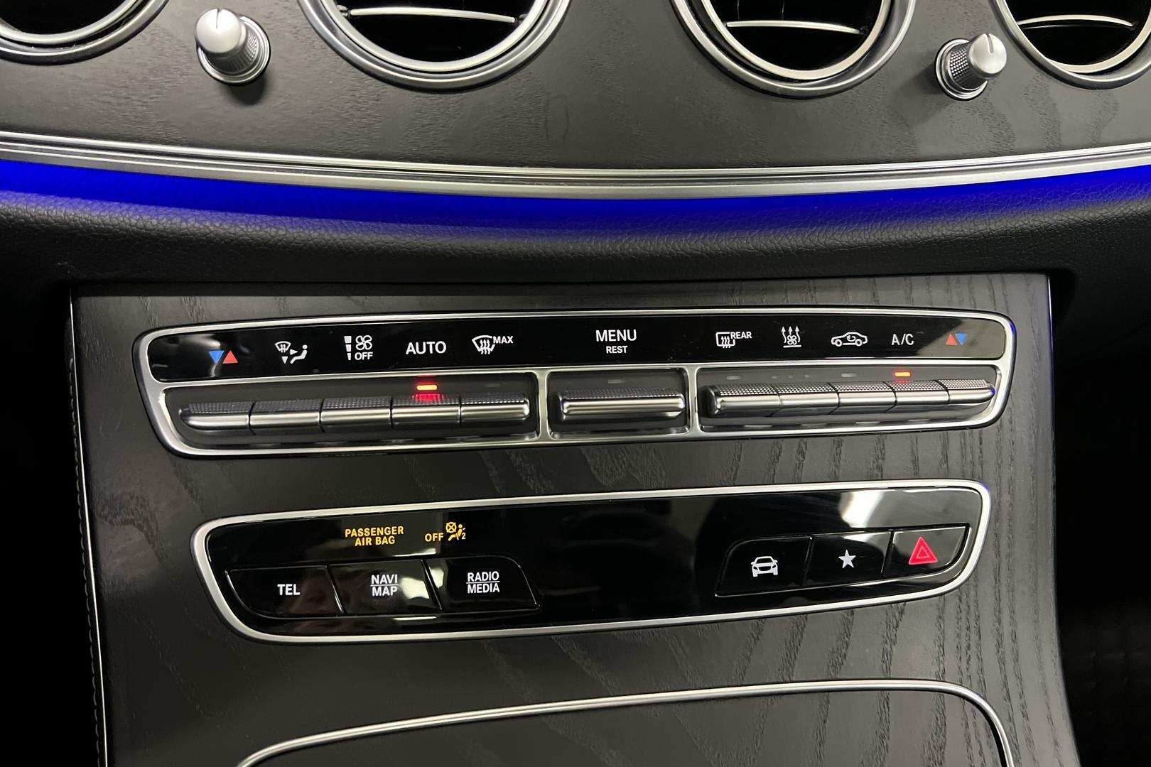 MERCEDES-BENZ E 2022