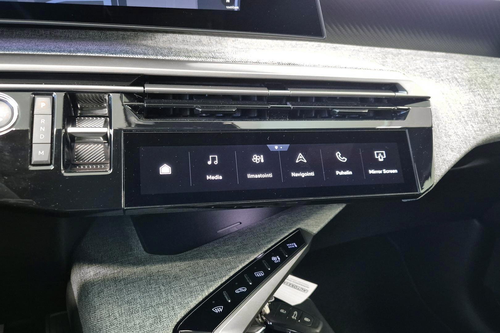 PEUGEOT 3008 2024