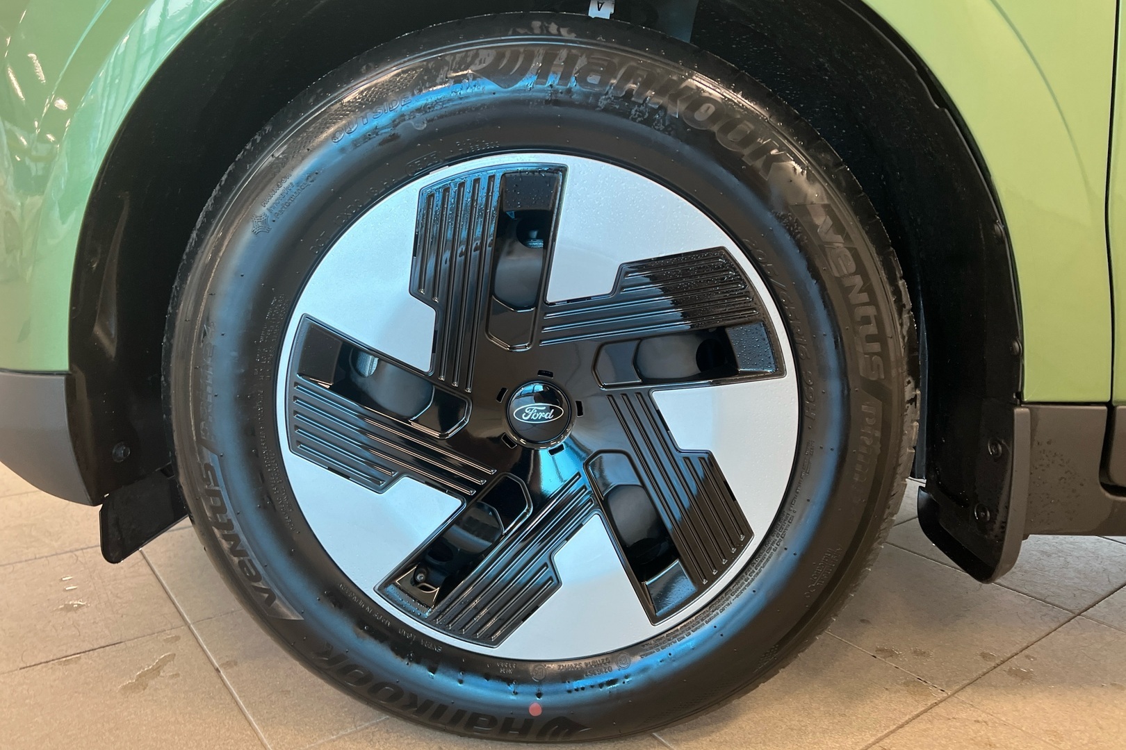 FORD Tourneo Courier 2025