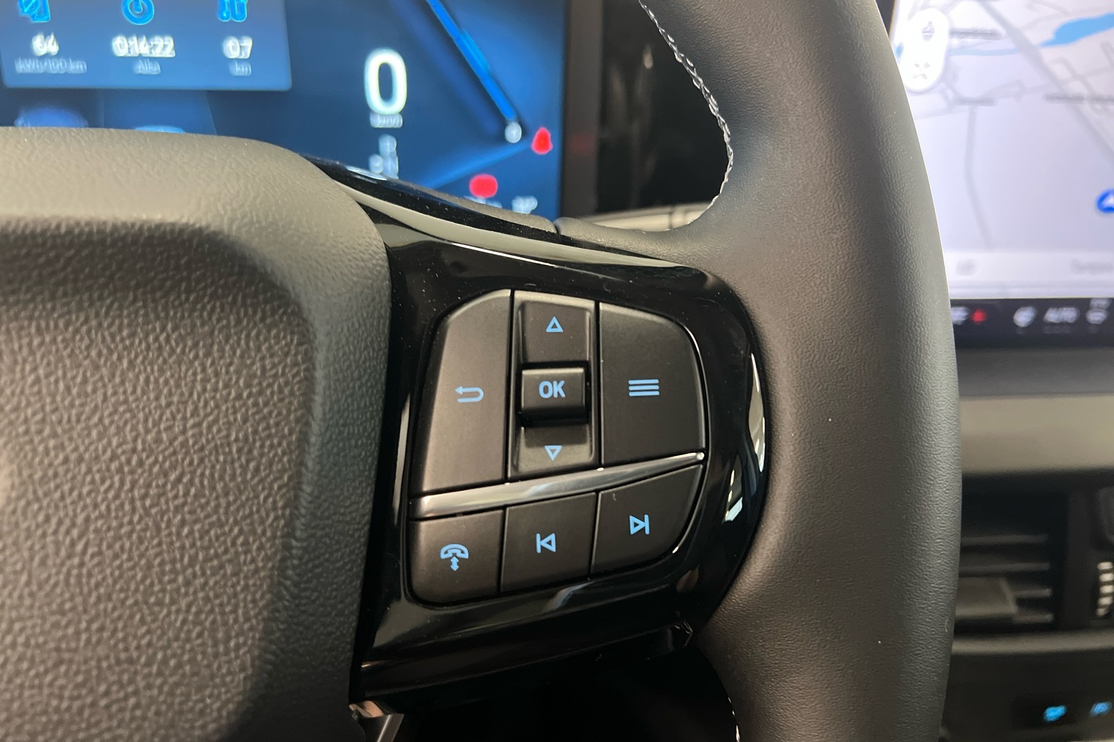 FORD Tourneo Courier 2025