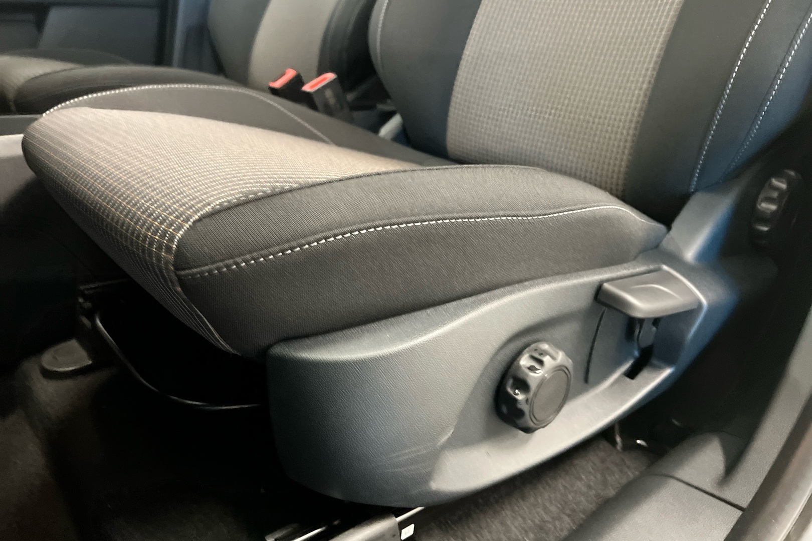 FORD Tourneo Courier 2025