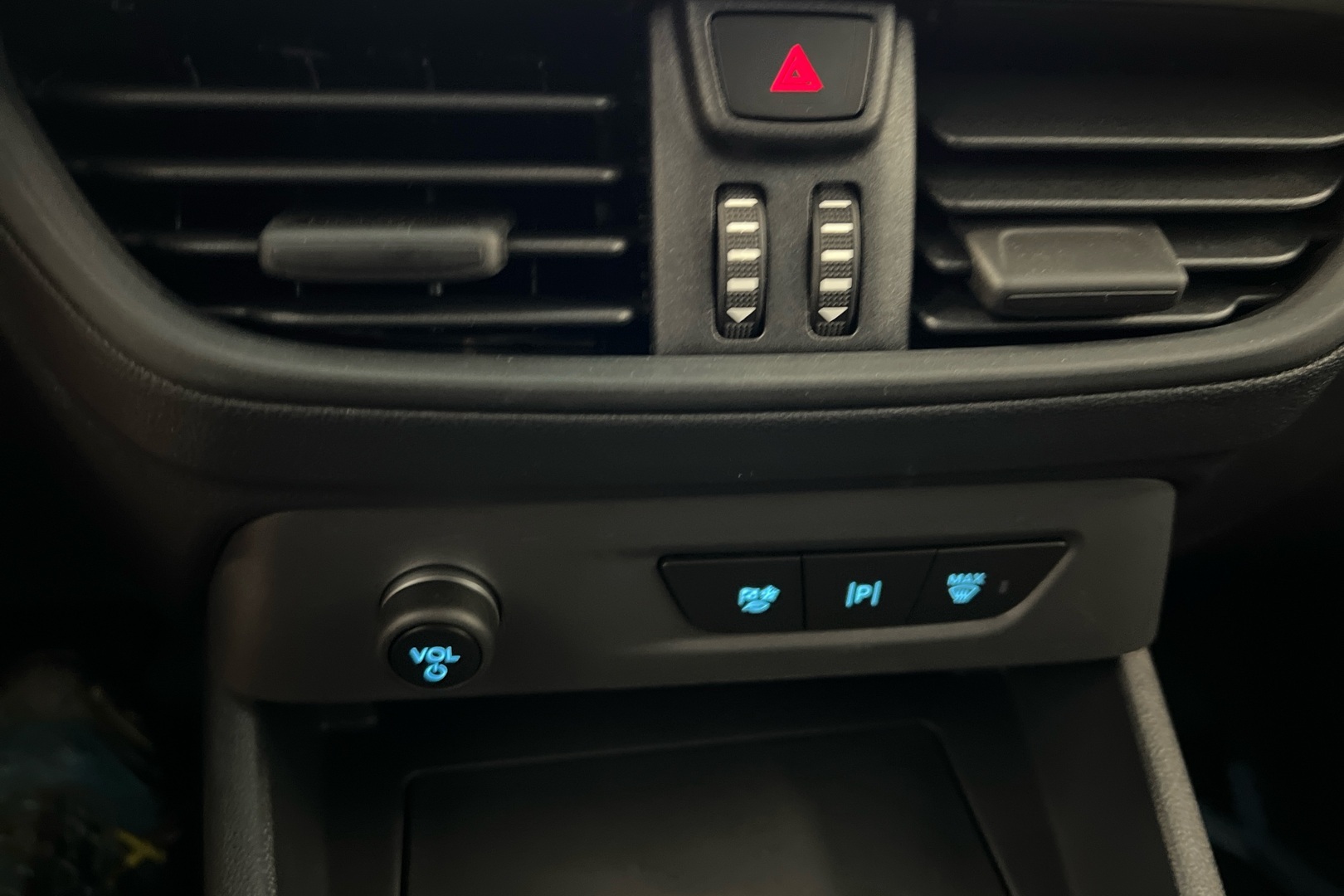 FORD Transit Courier 2025