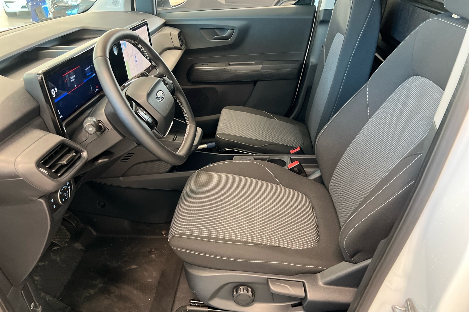 FORD Transit Courier 2025