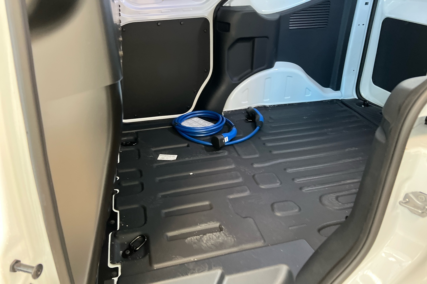 FORD Transit Courier 2025