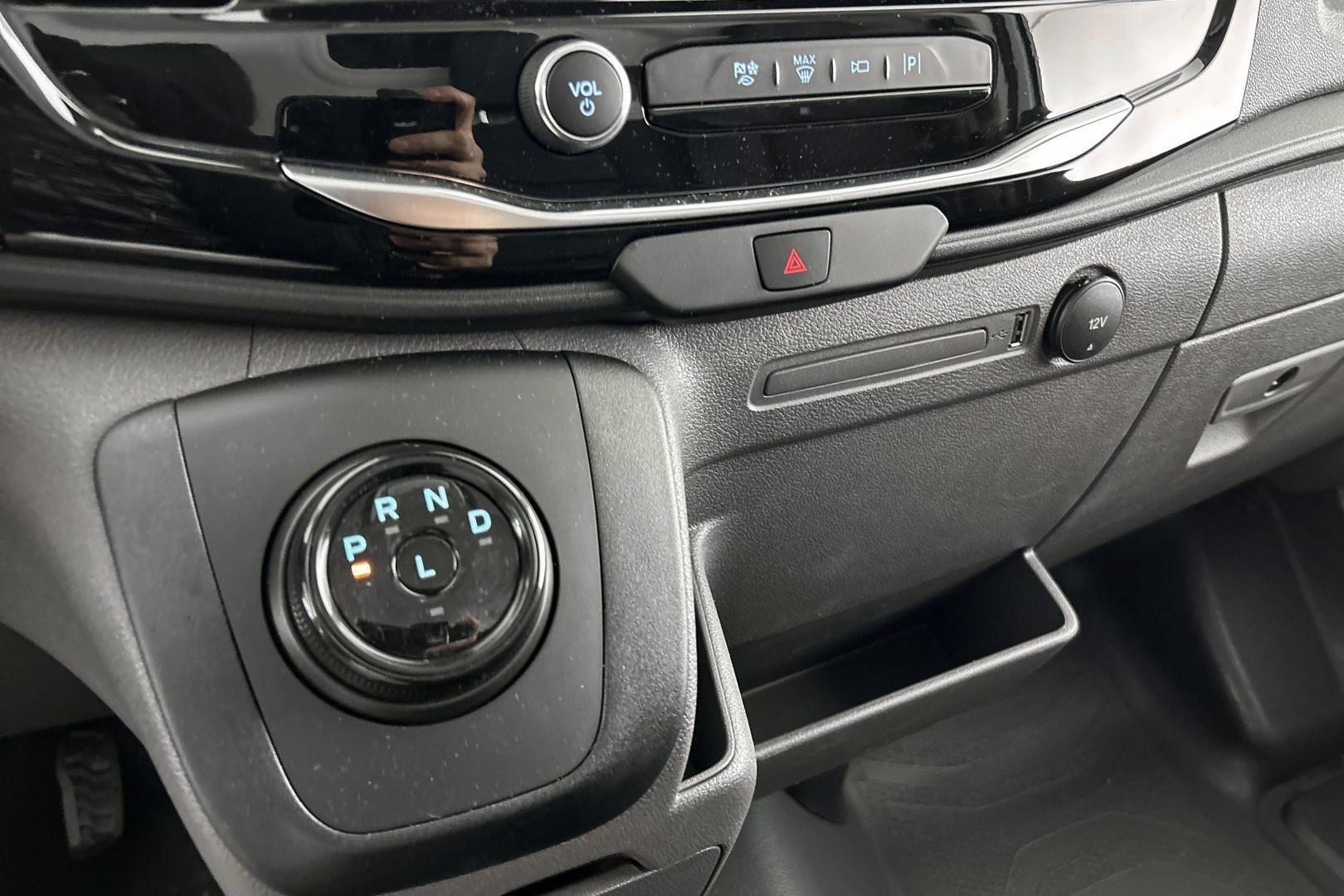 FORD Transit 2025