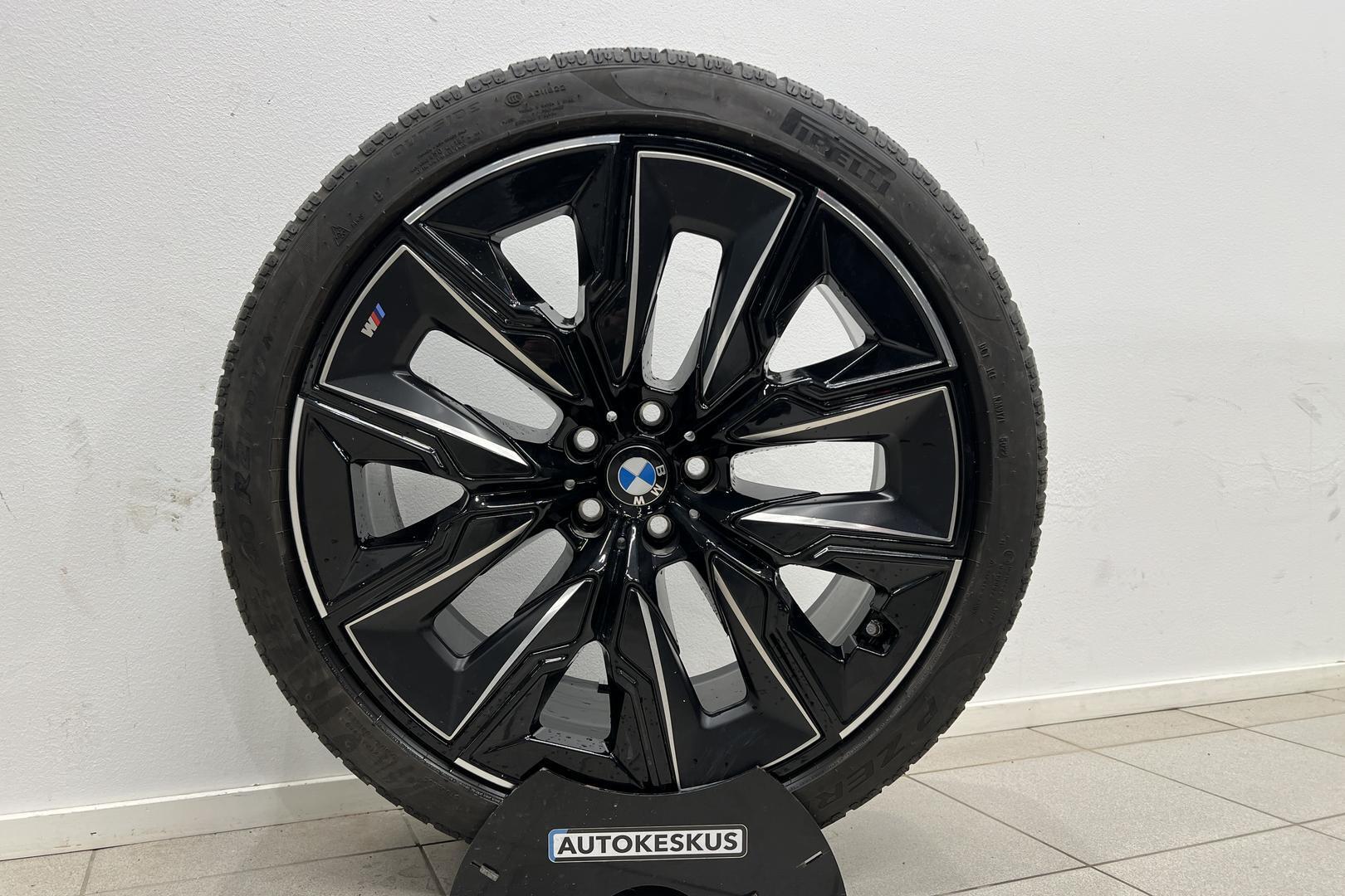 BMW I7 2024